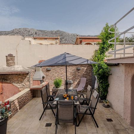Apartments Mil - 30 M From Beach Ribarica Εξωτερικό φωτογραφία